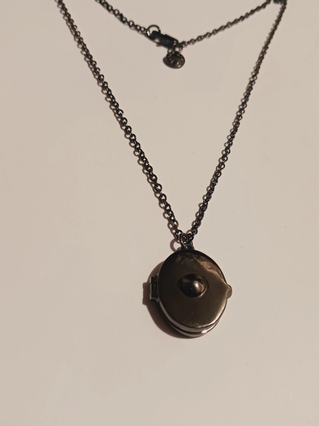 New !! J. CREW Round Locket Pendant with Necklace