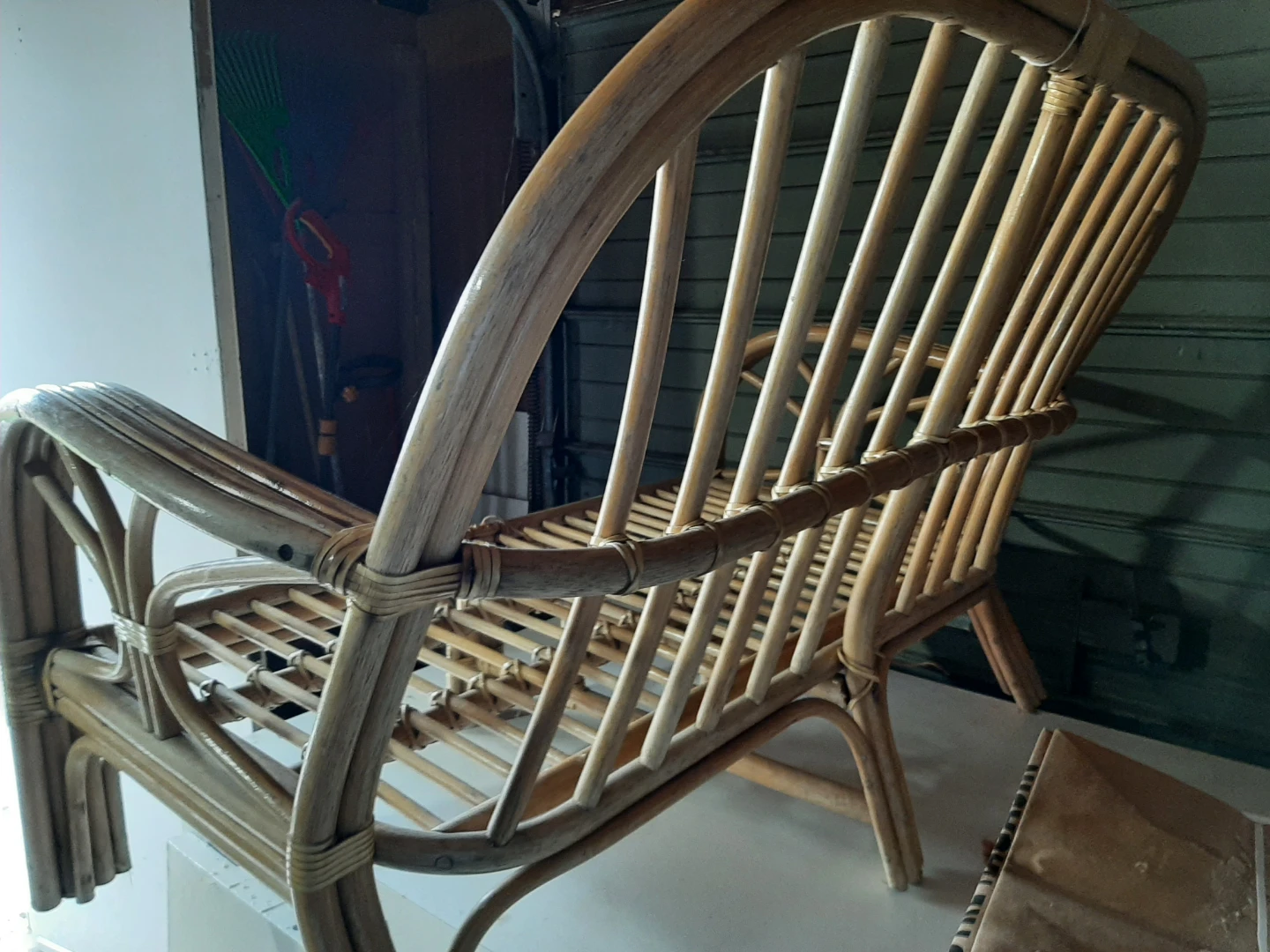Rattan Loveseat with Cushions - photo 4