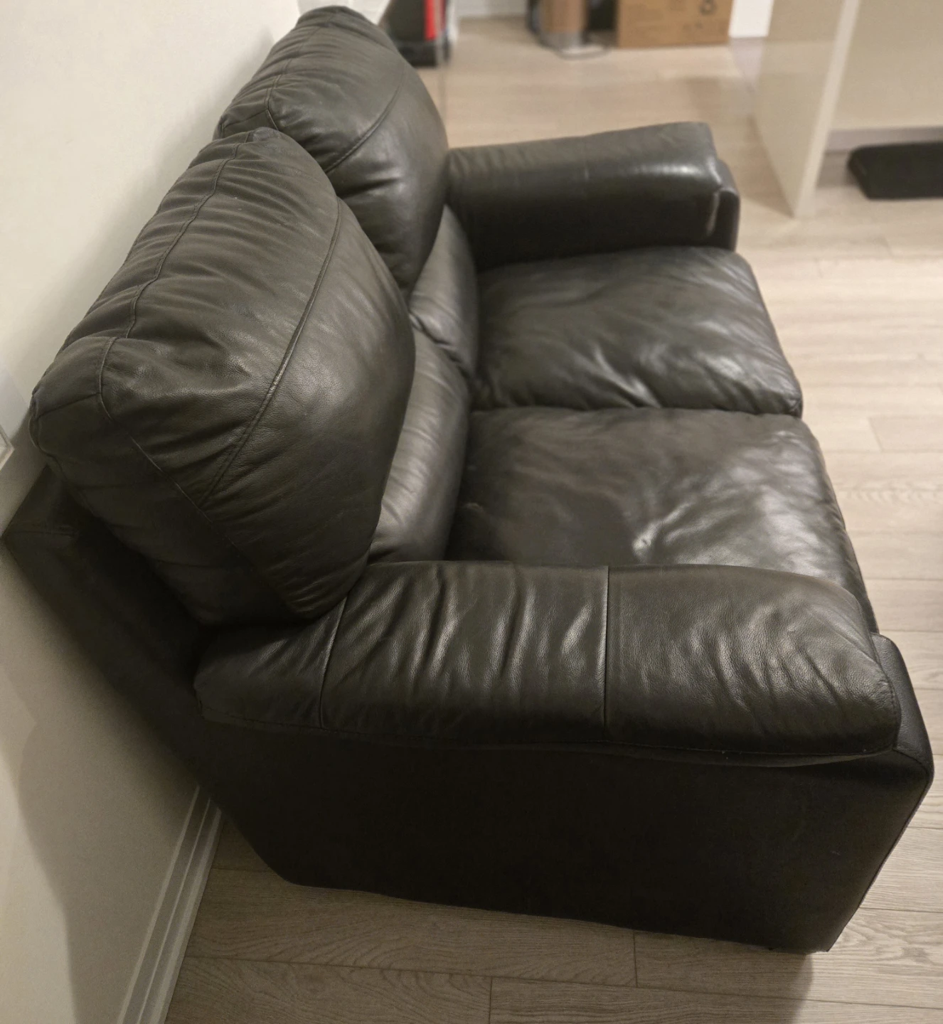 Black Leather Loveseat Sofa - photo 2