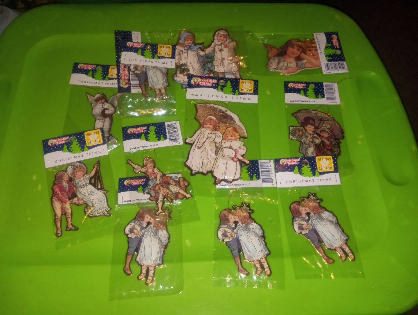 Christmas Time Christmas Trims Vintage Ornaments lot (10)