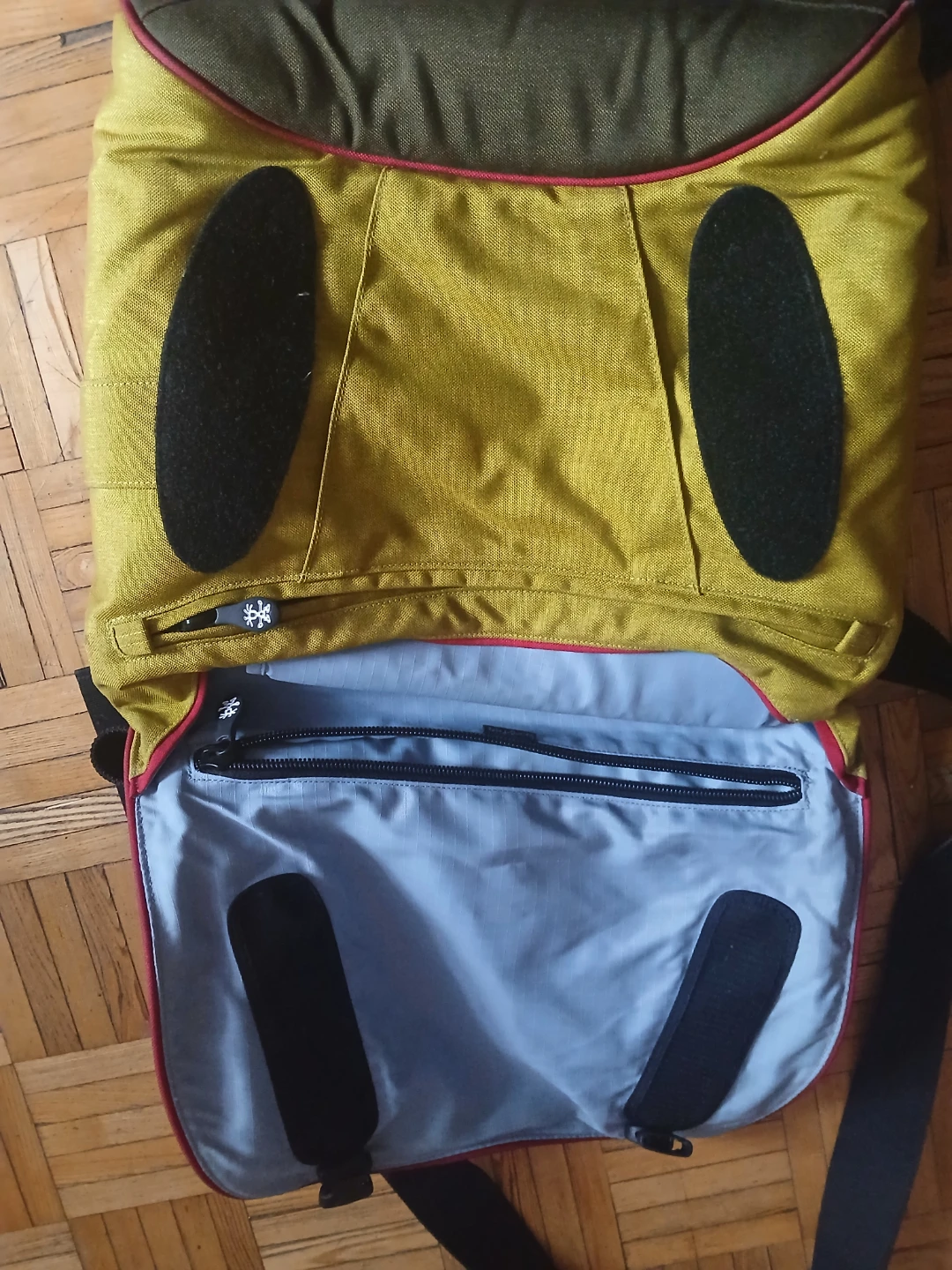 Crumpler  Bag - photo 3