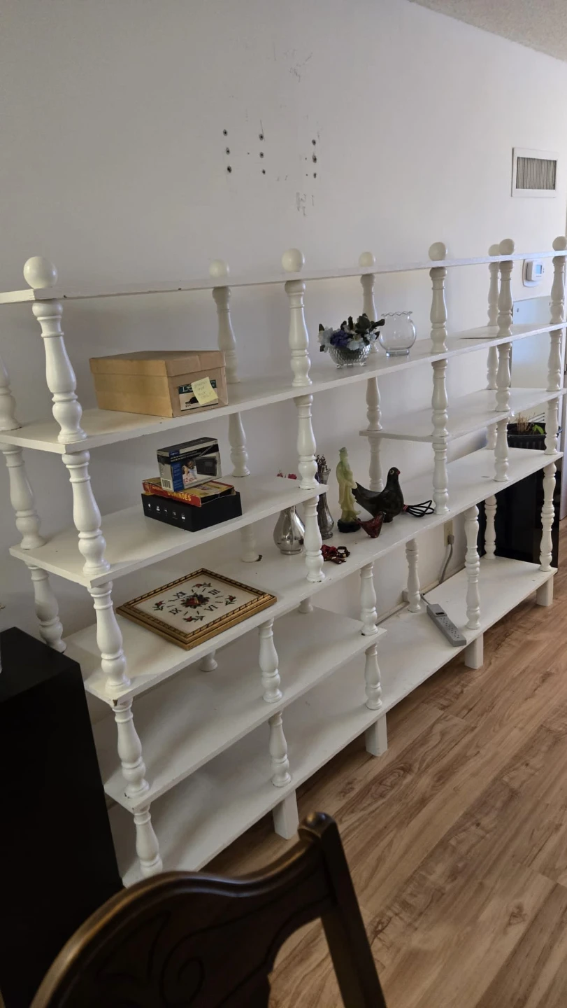 White Vintage Shelf