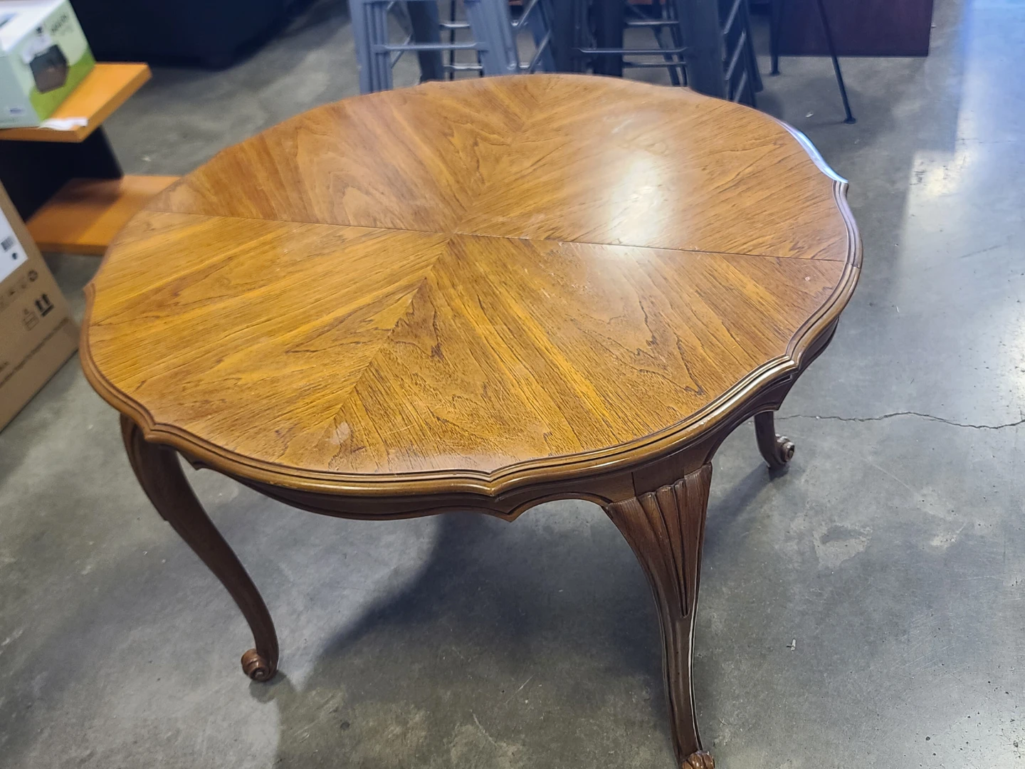 Vintage Oval Wood Dining Table - photo 5
