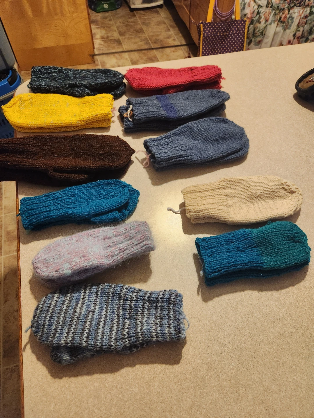 Hand-knitted Socks, Mittens, and Scrubbies - photo 3