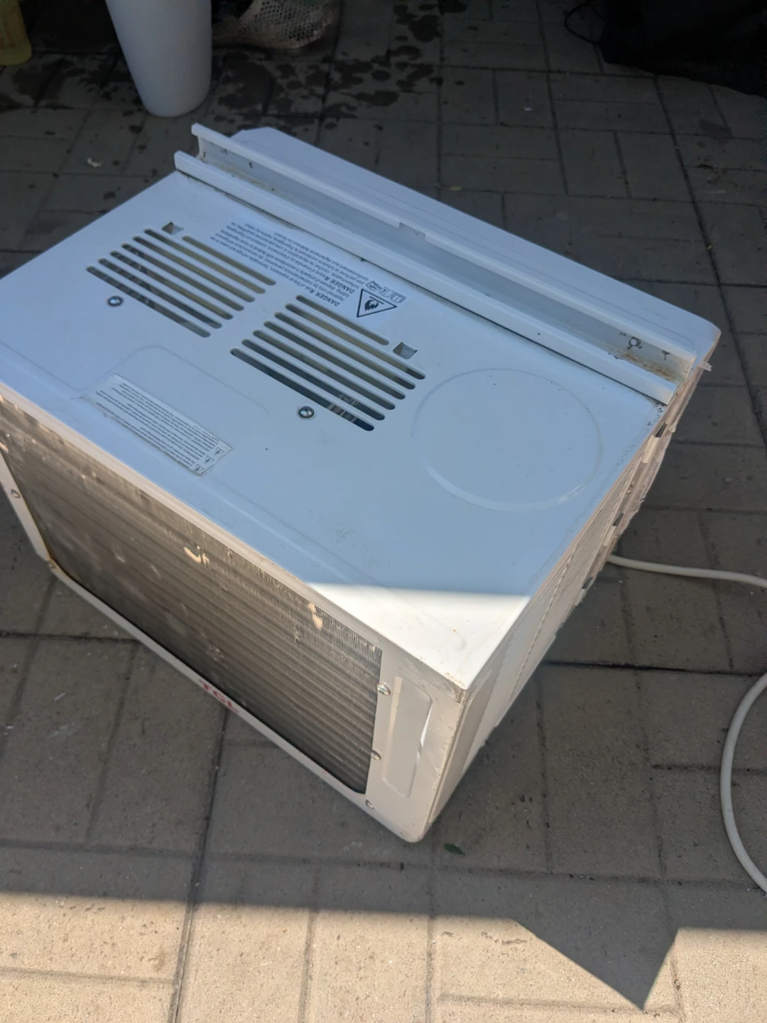 TCL 8,000 BTU Window Air Conditioner - photo 2
