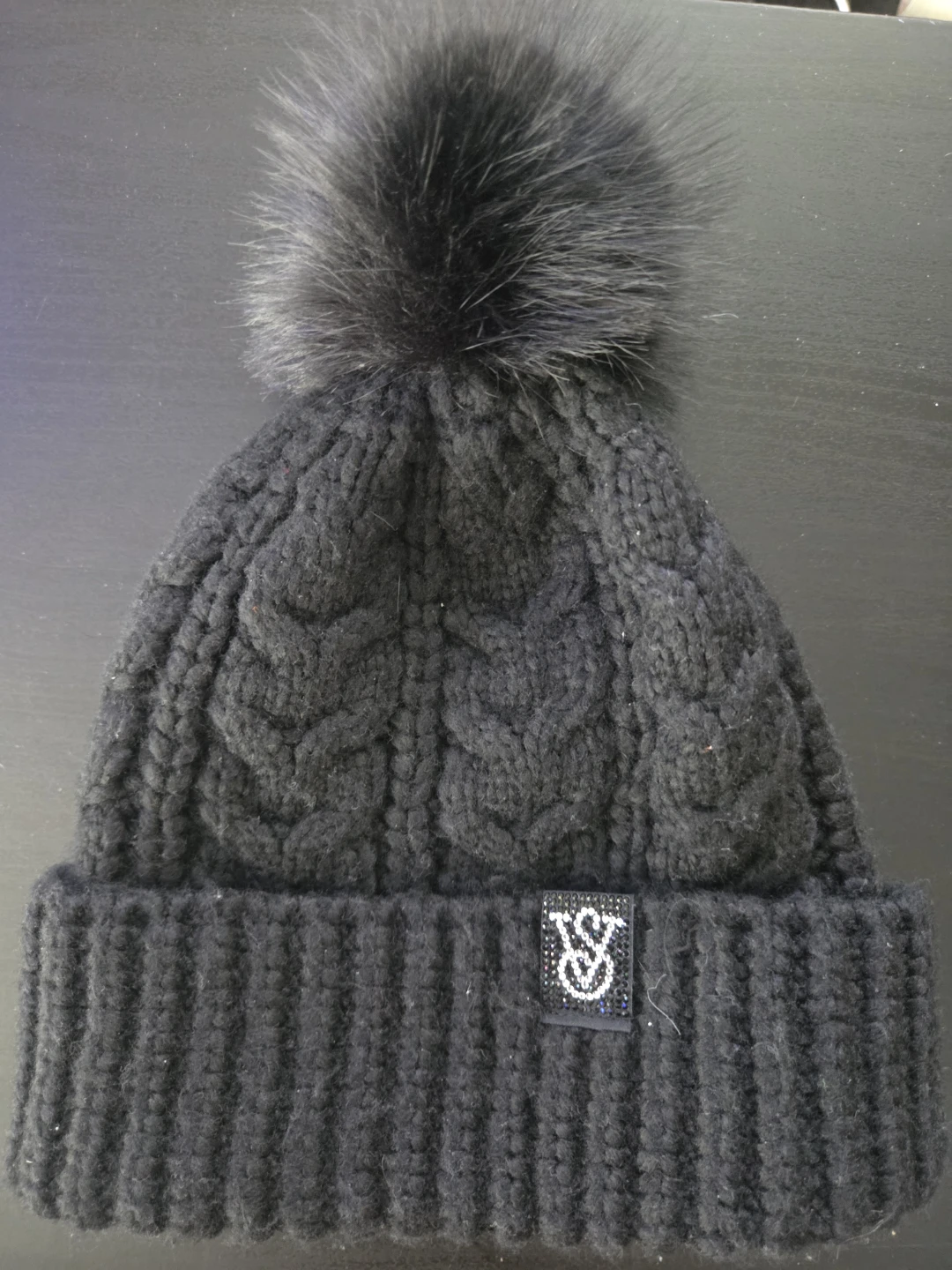 Victoria's Secret Black Cable Knit Pom Pom Beanie Hat One Size - photo 4