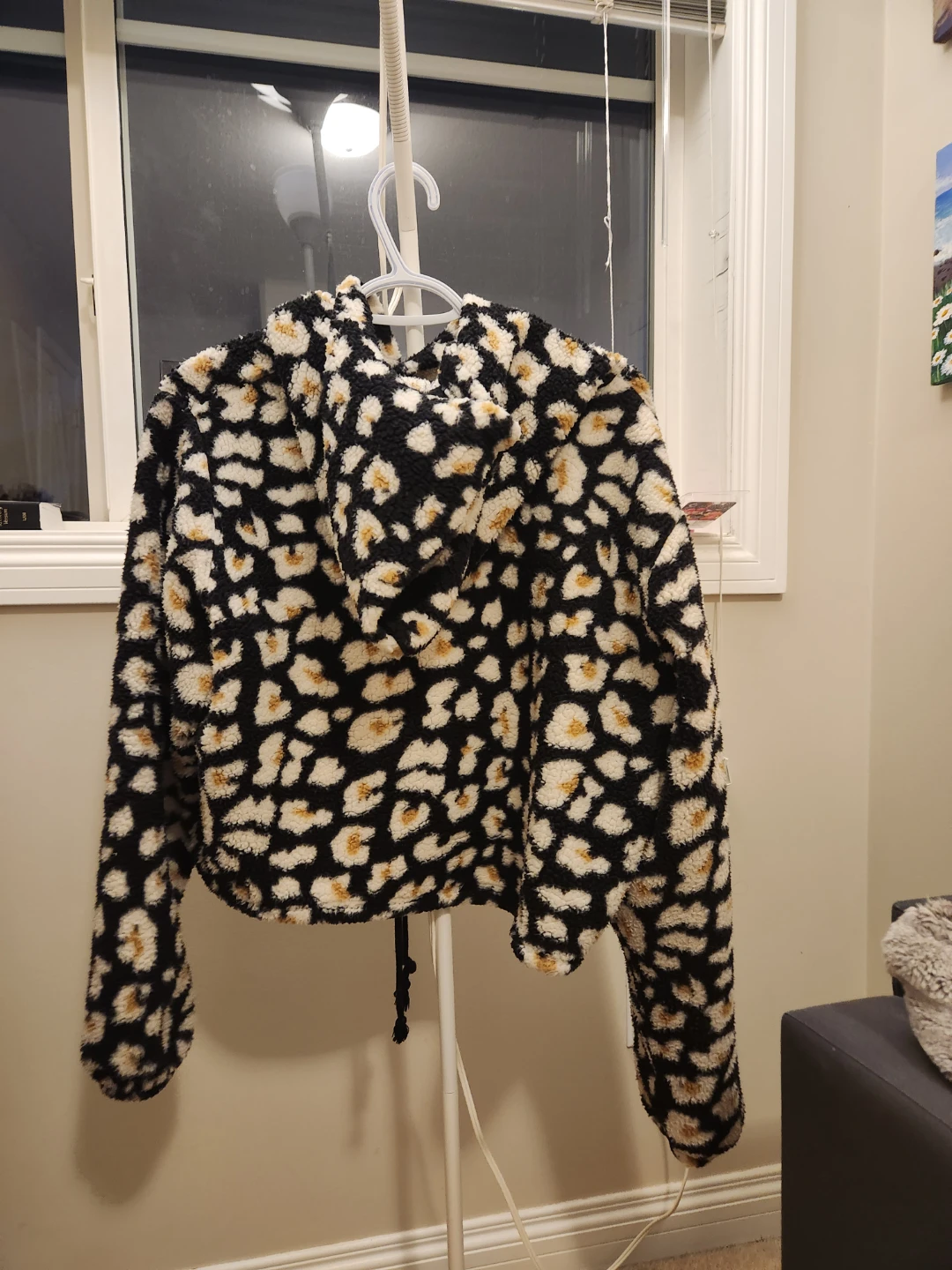 Cropped Leopard Print Fleece Hoodie - photo 2