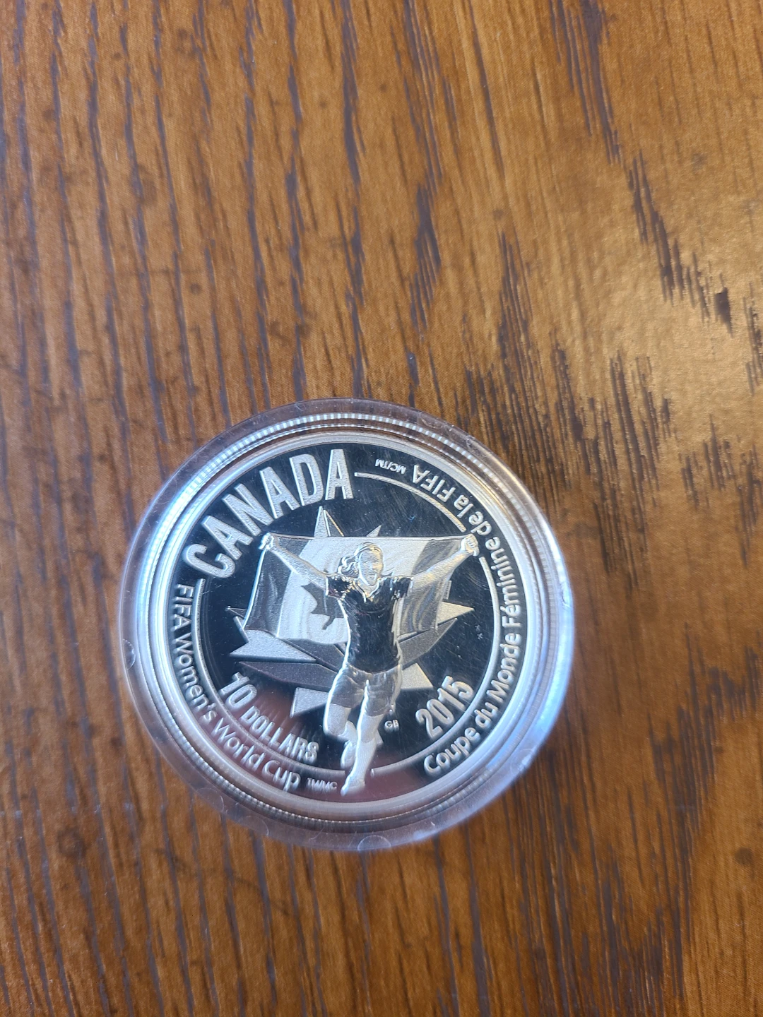 2015 Canada $10 Fine Silver Coin - FIFA Women's World Cup - photo 3