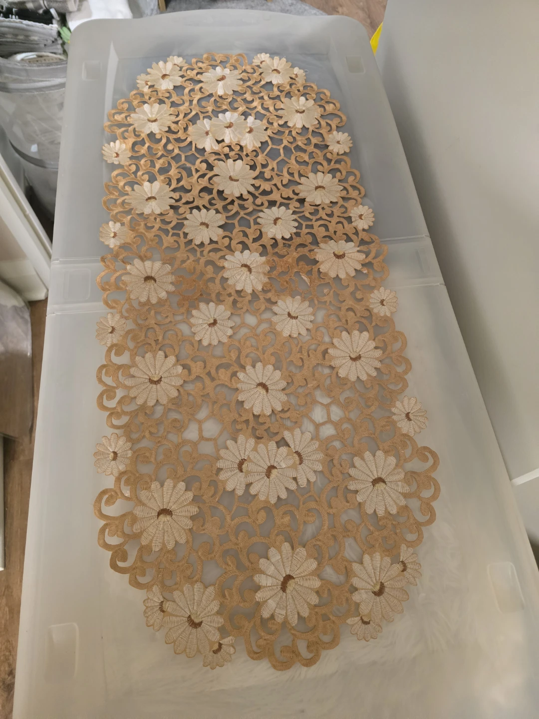 Gold Lace Floral Table Runner - photo 4