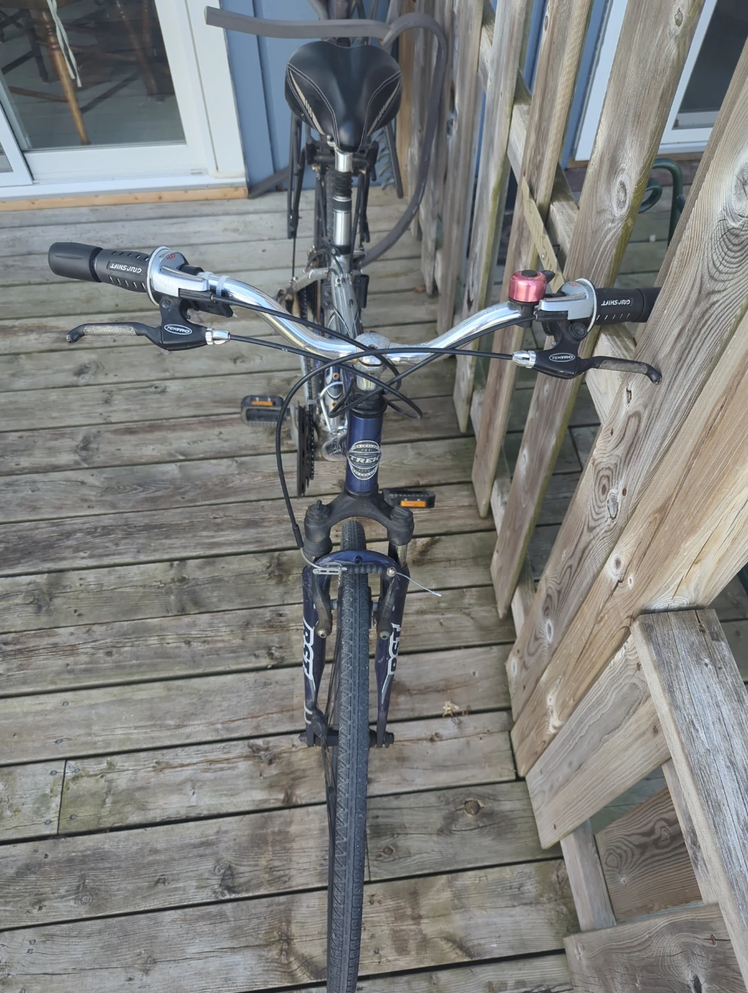 Trek 7300 Hybrid Bike - photo 2