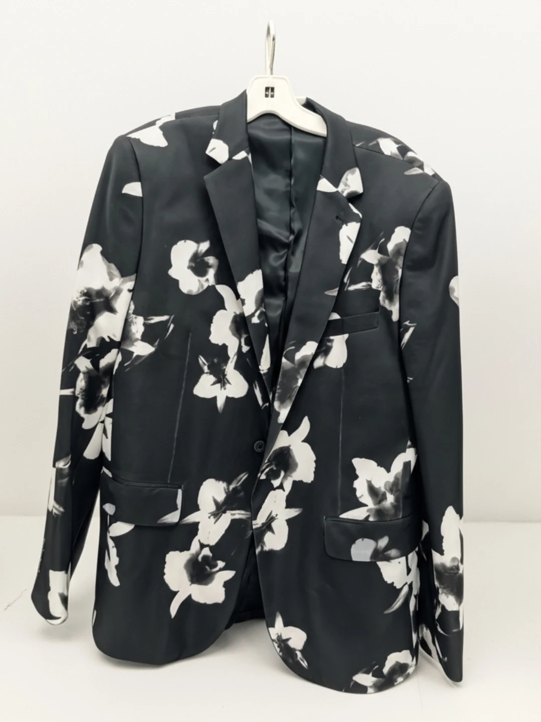 Black Floral Print Blazer