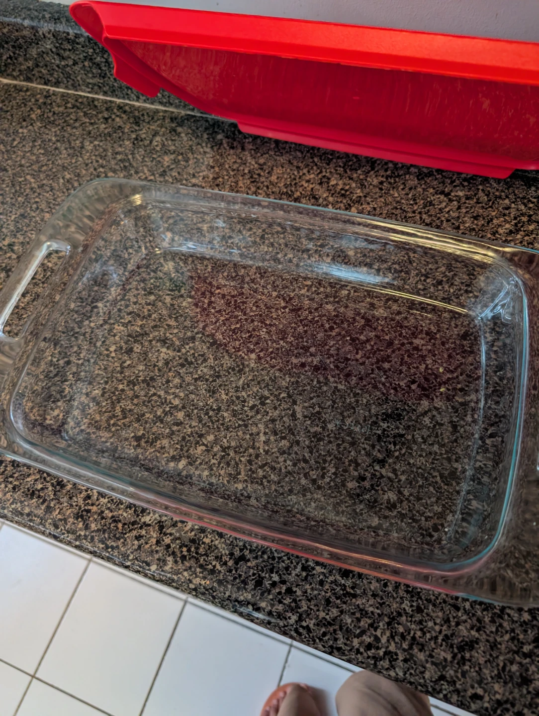 Pyrex 9*13 Glass Baking Dish with Red Lid - photo 3