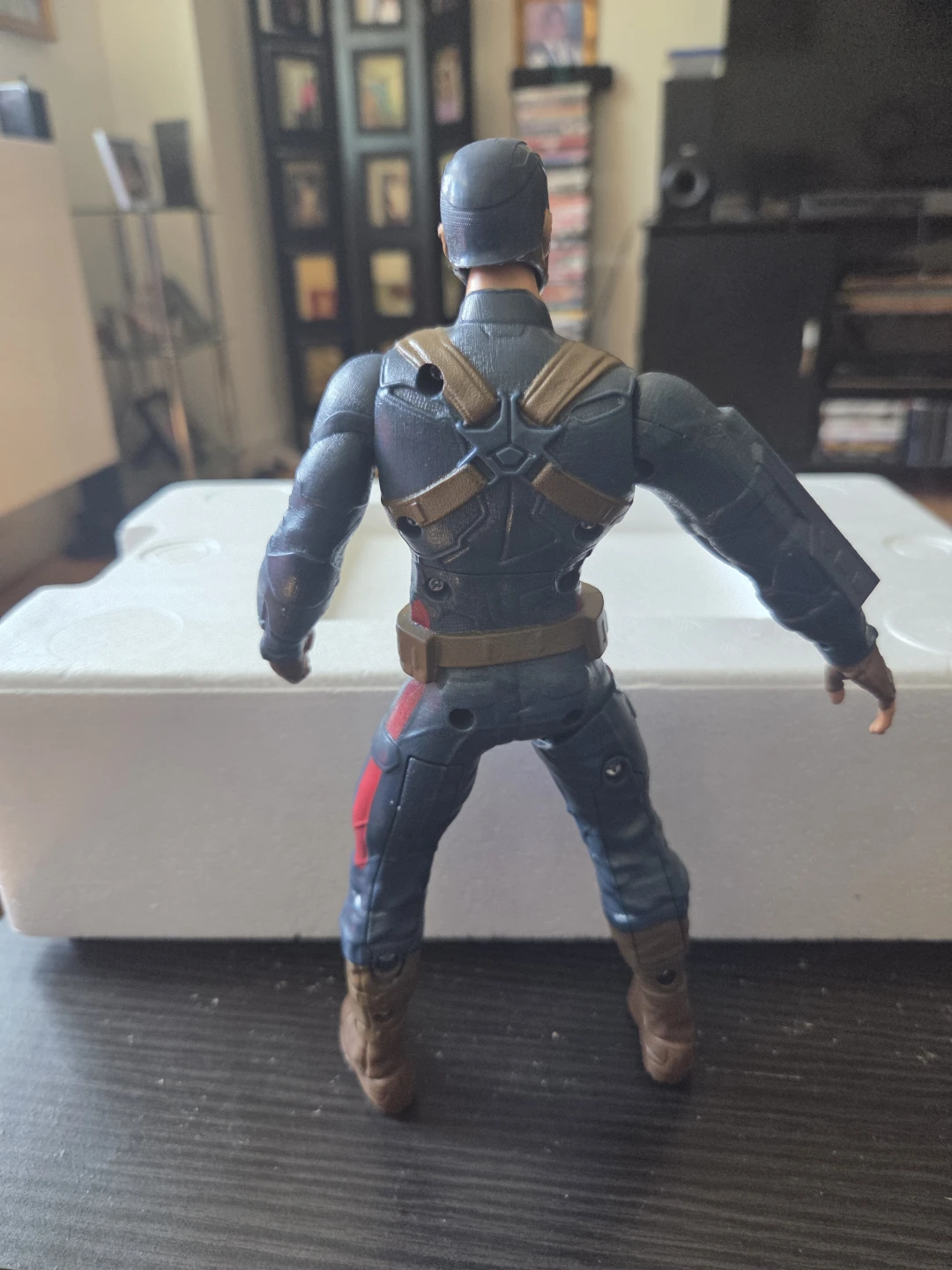 Captain America Action Figure - photo 3