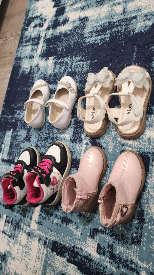 Kids White Fashion Sandals with Bows and Rhinestones - photo 2