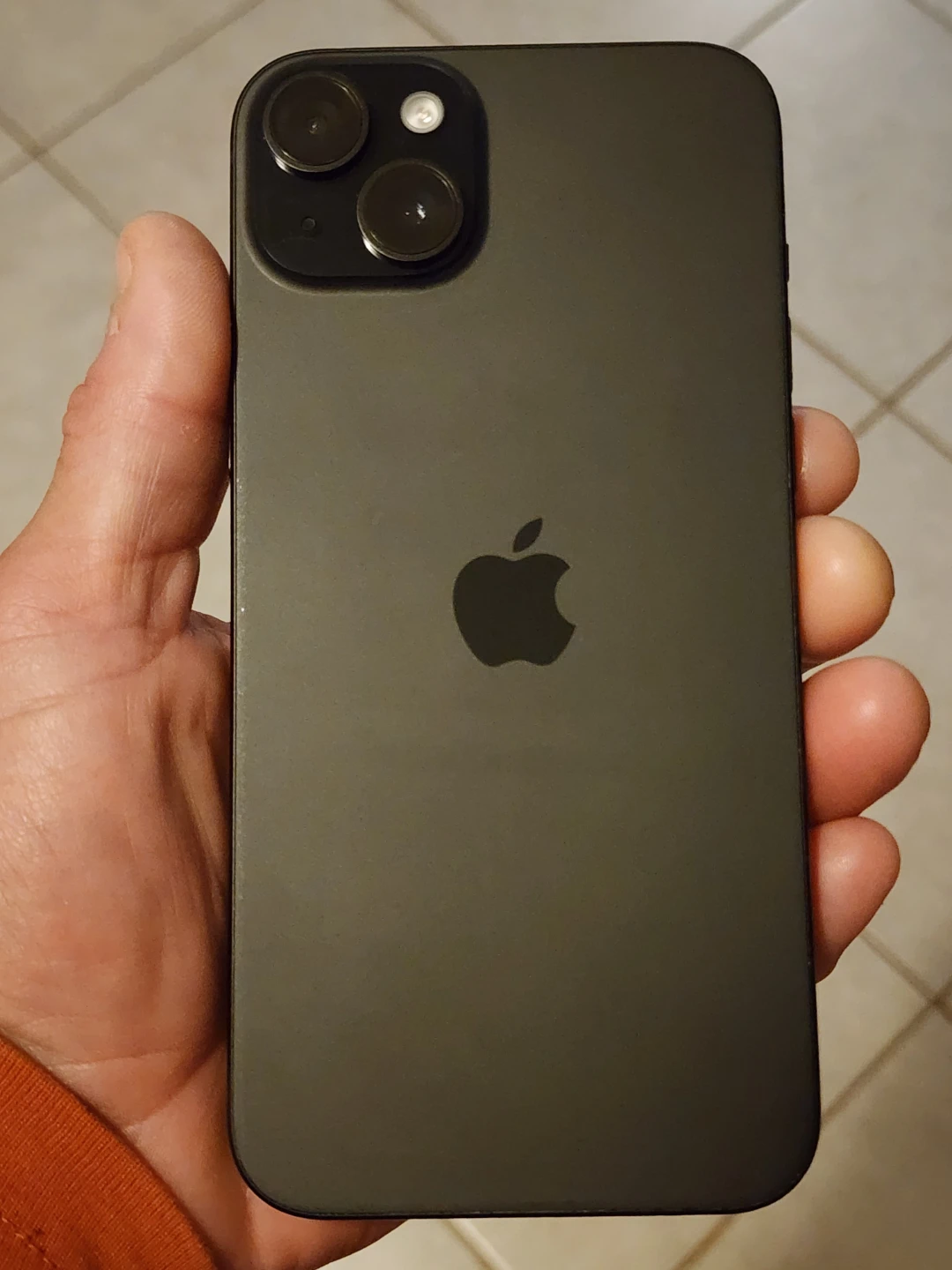 Iphone 15 plus 128g 87 batt health 9/ 10 - photo 2