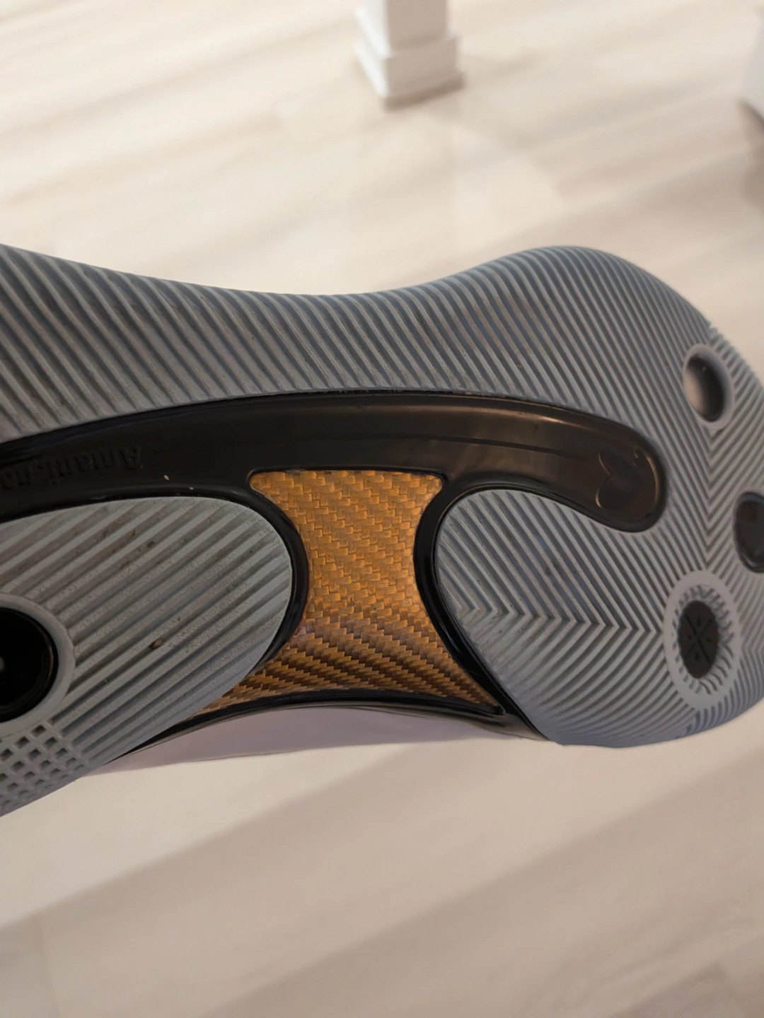 White and Gold Basketball Shoes - photo 2