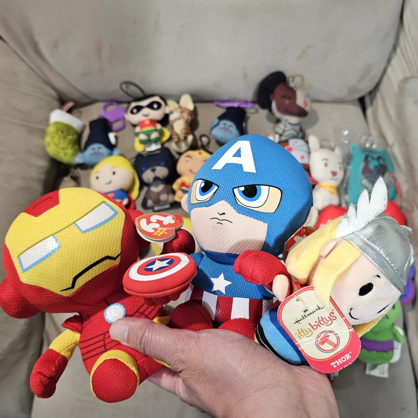 Mario, Marvel & DC Comics Plush Toys - photo 2