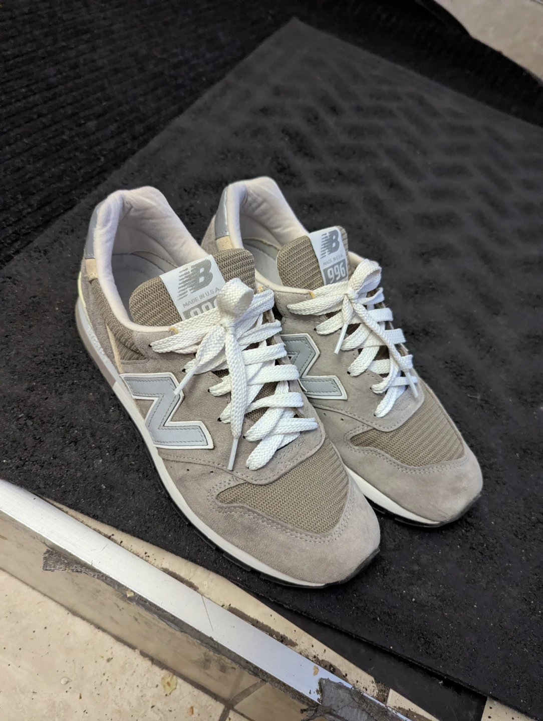 New Balance 996 'Made in USA' Grey/Tan – Size 9.5