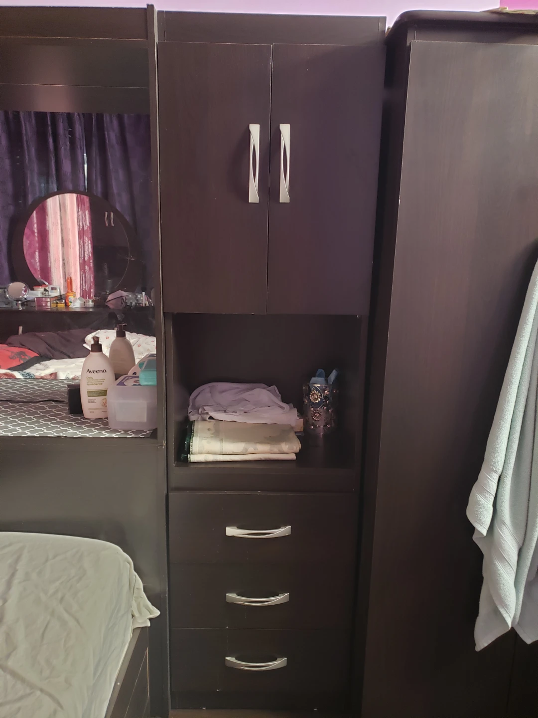 Dark Wood Queen Bed Frame with Storage Drawers - photo 2