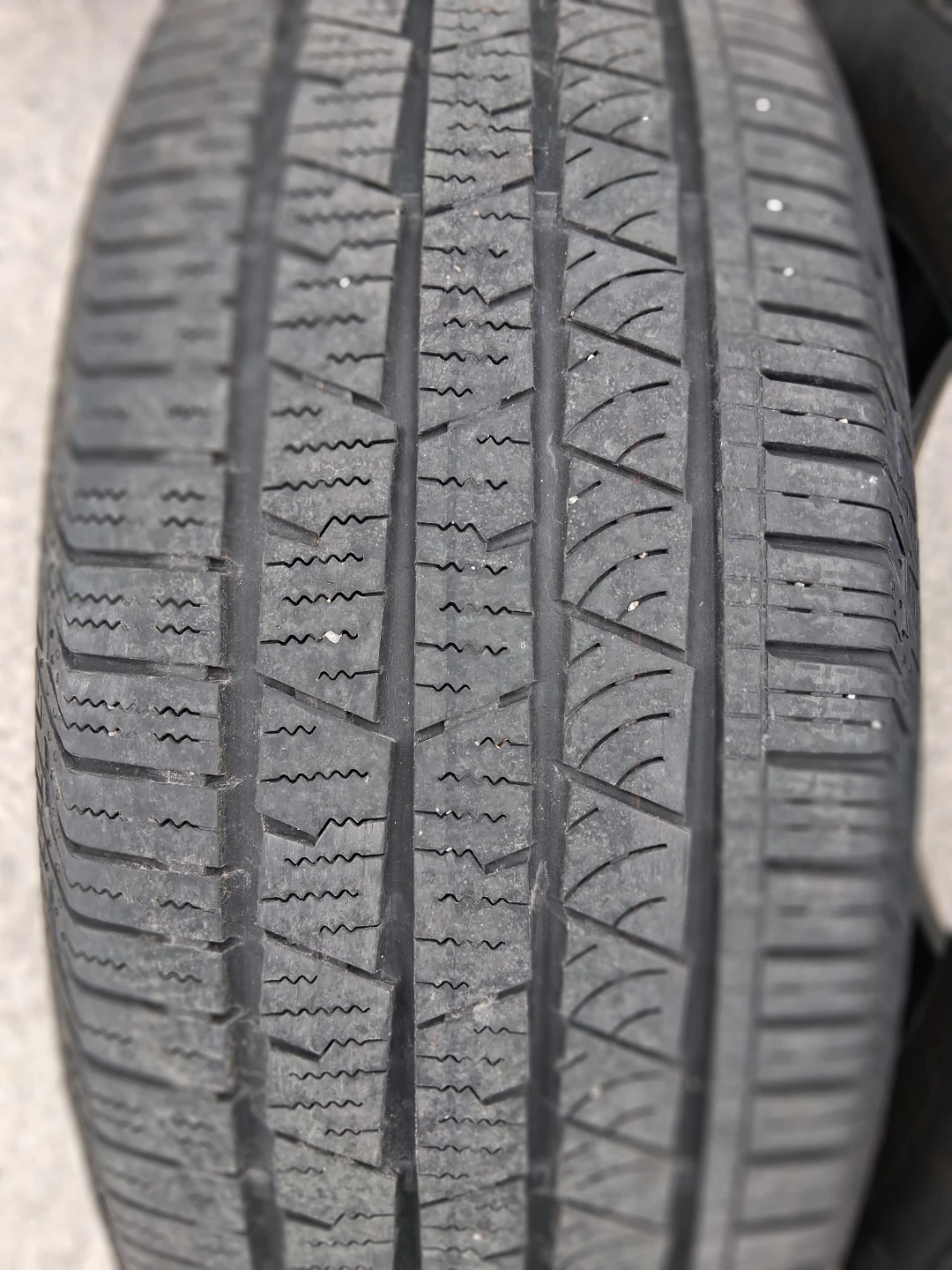 235/55 R19  (101H) CONTINENTAL CROSS CONTACT LX SPORT SSR - photo 3