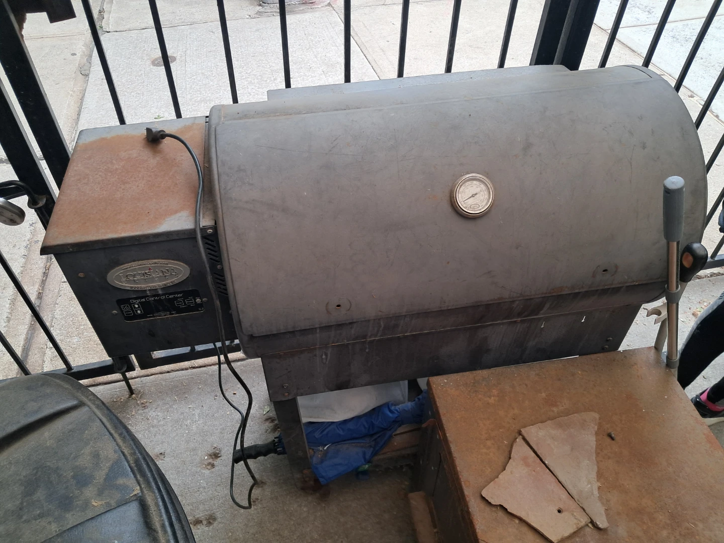 Louisiana Grills Wood Pellet BBQ