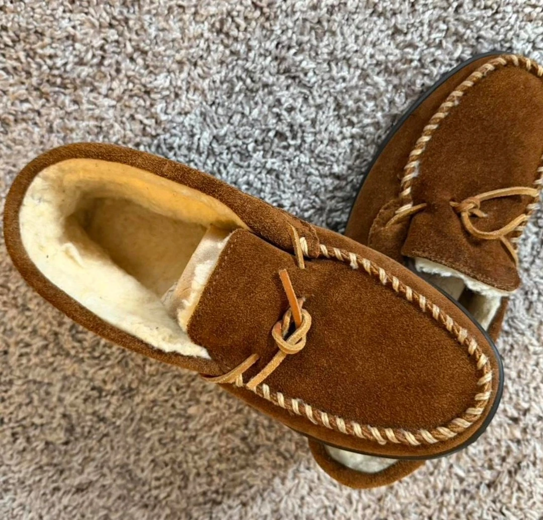 Minnetonka Suede Sheepskin Moccasin Slippers Size 7