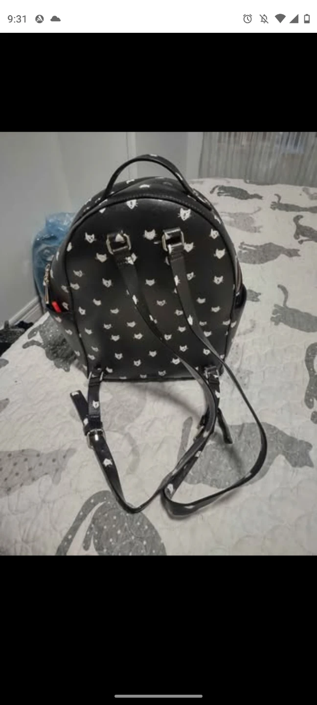 Black backpack with white cat pattern - photo 2