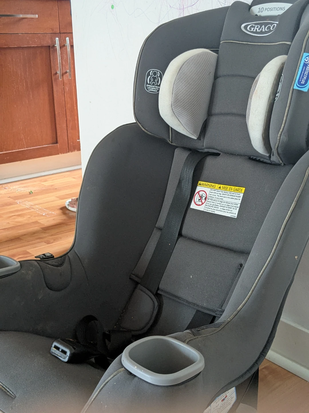 Graco Extend2Fit 10-Position Convertible Car Seat - photo 2