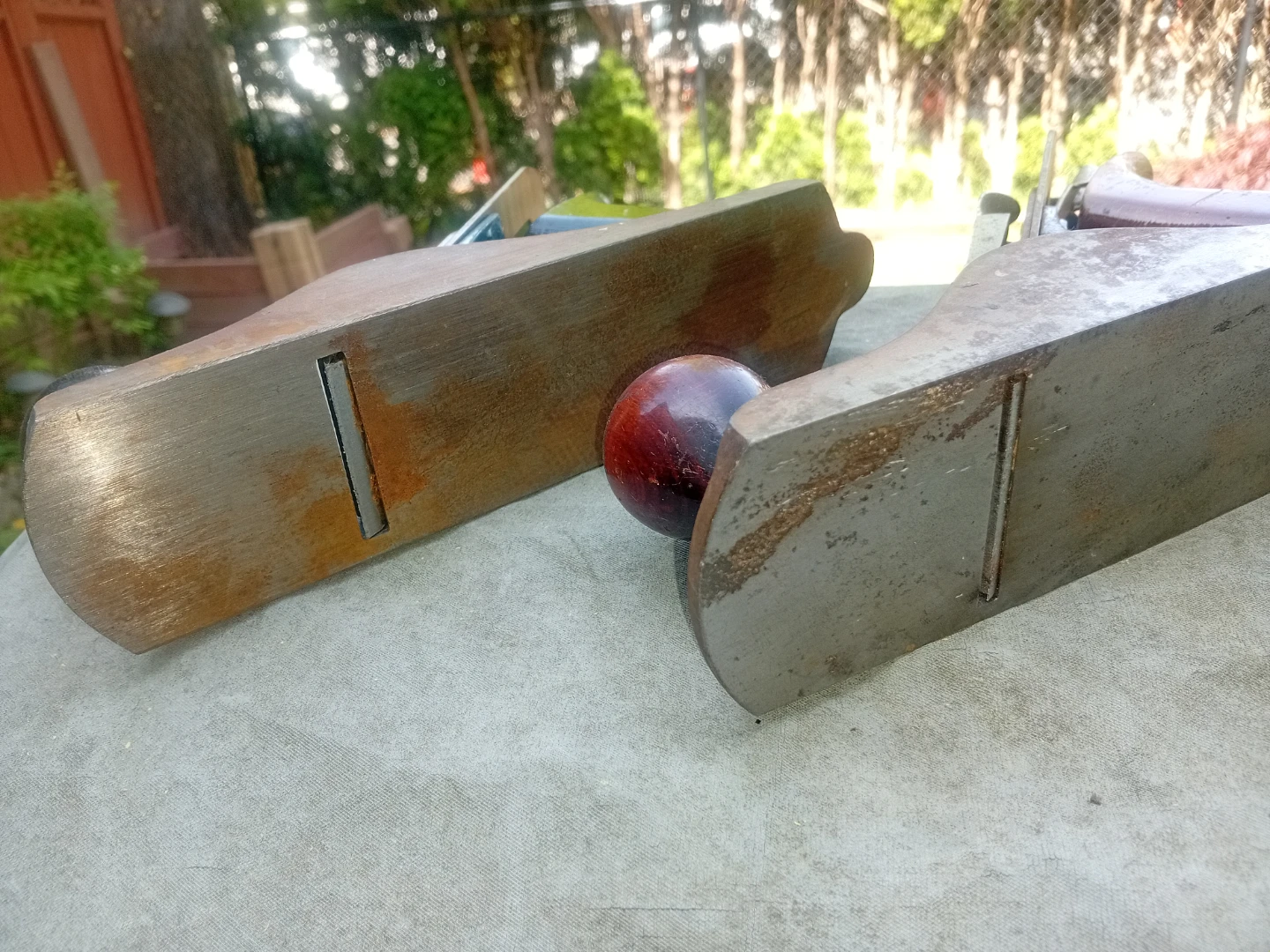 Two Vintage Woodworking Hand Planes - Stanley and Wooden - photo 2