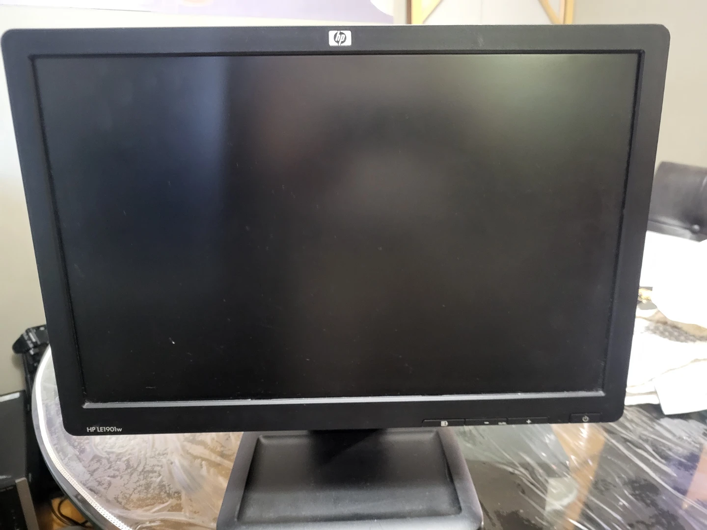 HP LE1901w 19-inch LCD Monitor