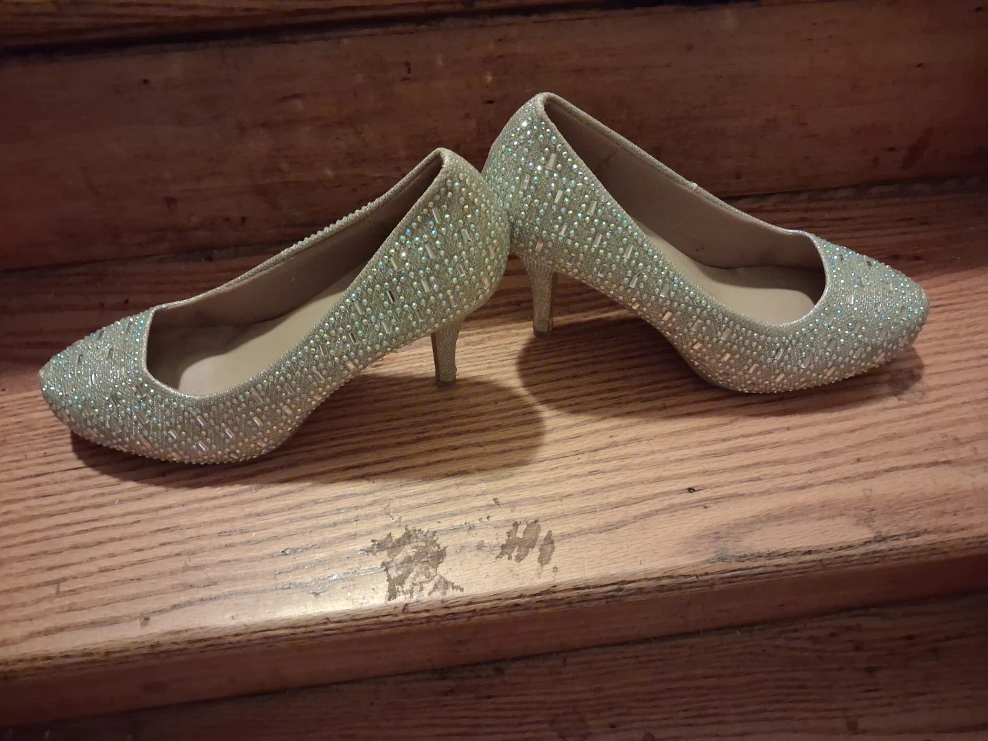 Delicacy Women's Embellished Silver Pump, Size 9 - photo 2