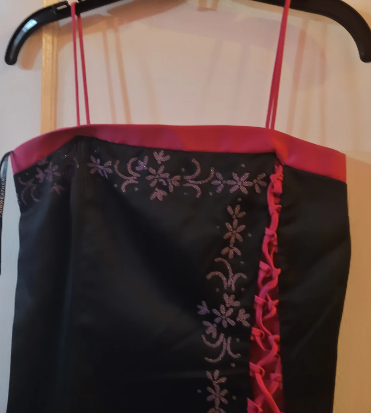 Fairweather Black and Pink Formal Dress Size 4