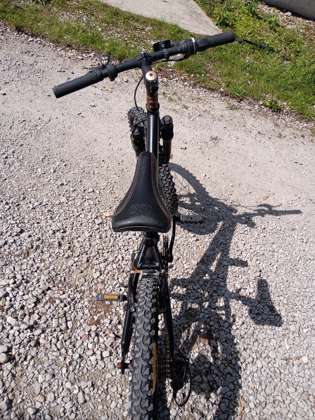 Black mountain Bike - photo 3