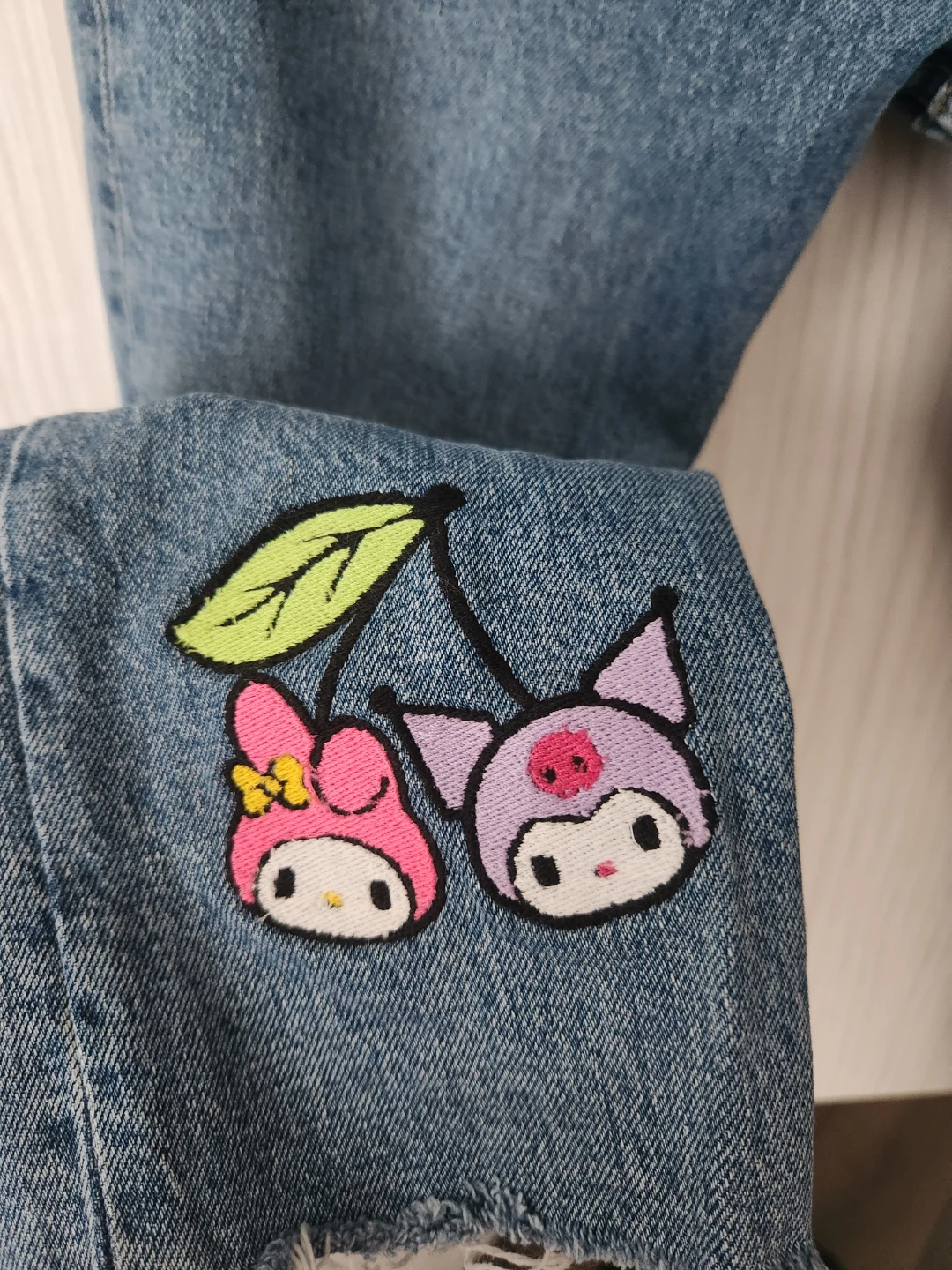 Cute embroidery women's jeans