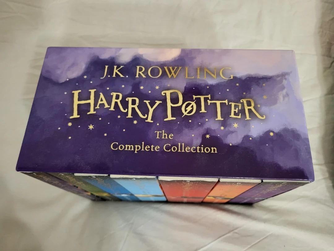 J.K. Rowling Harry Potter The Complete Collection Box Set