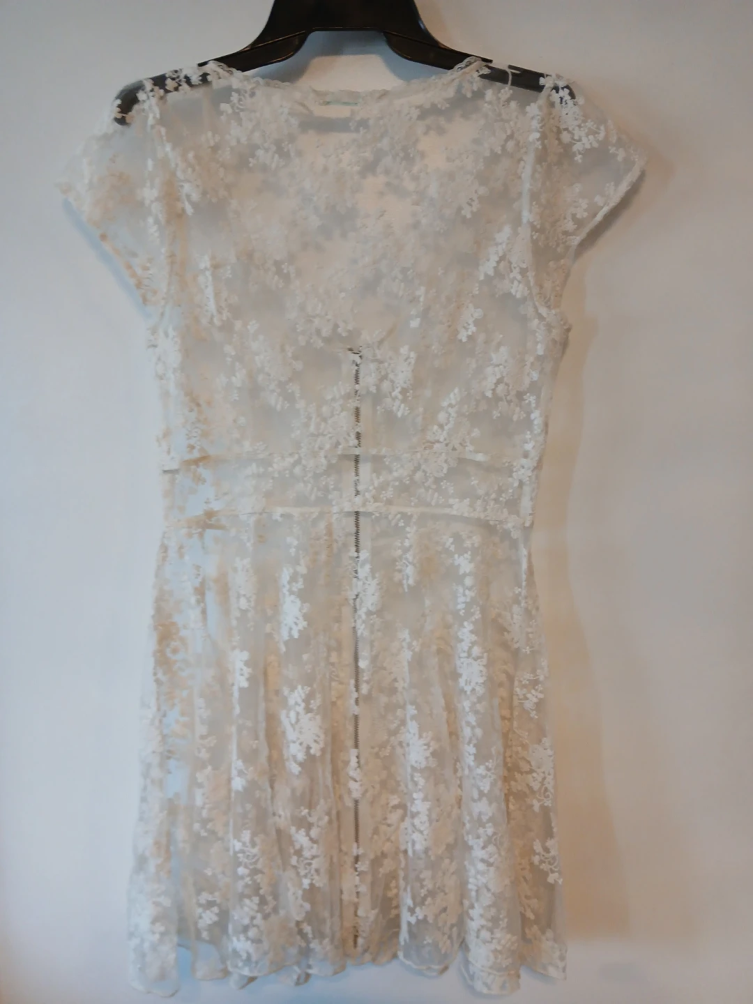 Kimchi Blue Full  Lace Dress. Medium. - photo 2