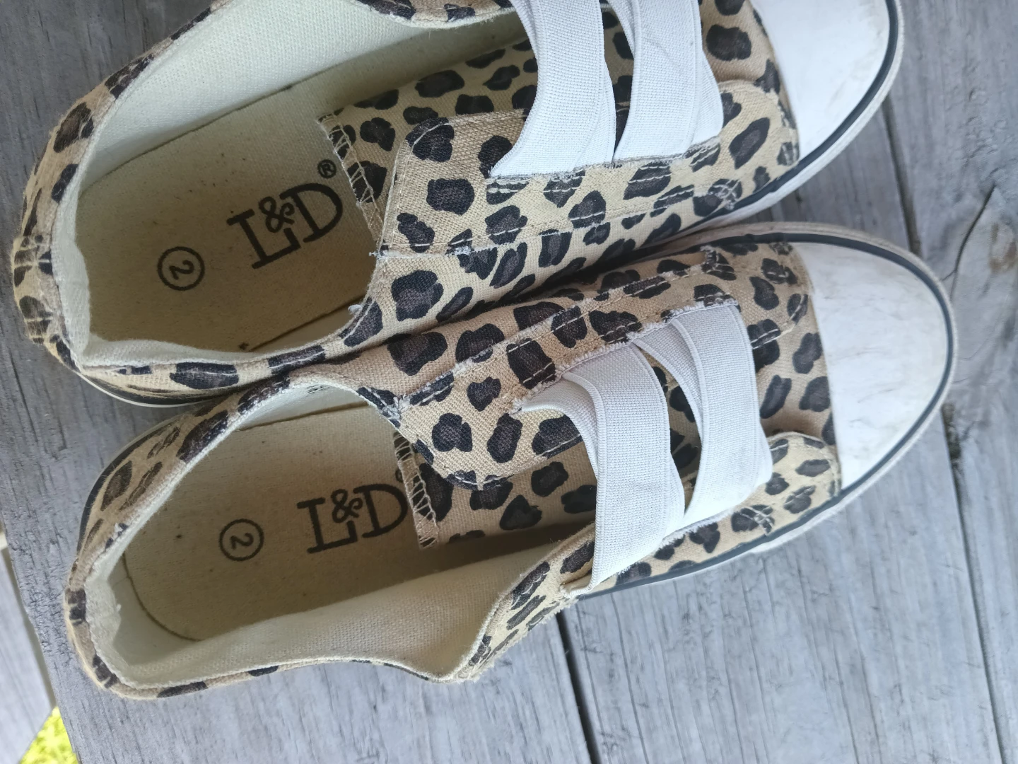 Kids' Size 2 Sneakers - L&D Leopard & Minnie Mouse - photo 5