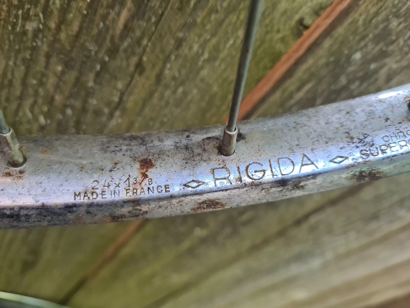 Vintage Bicycle Wheel Rim - photo 2