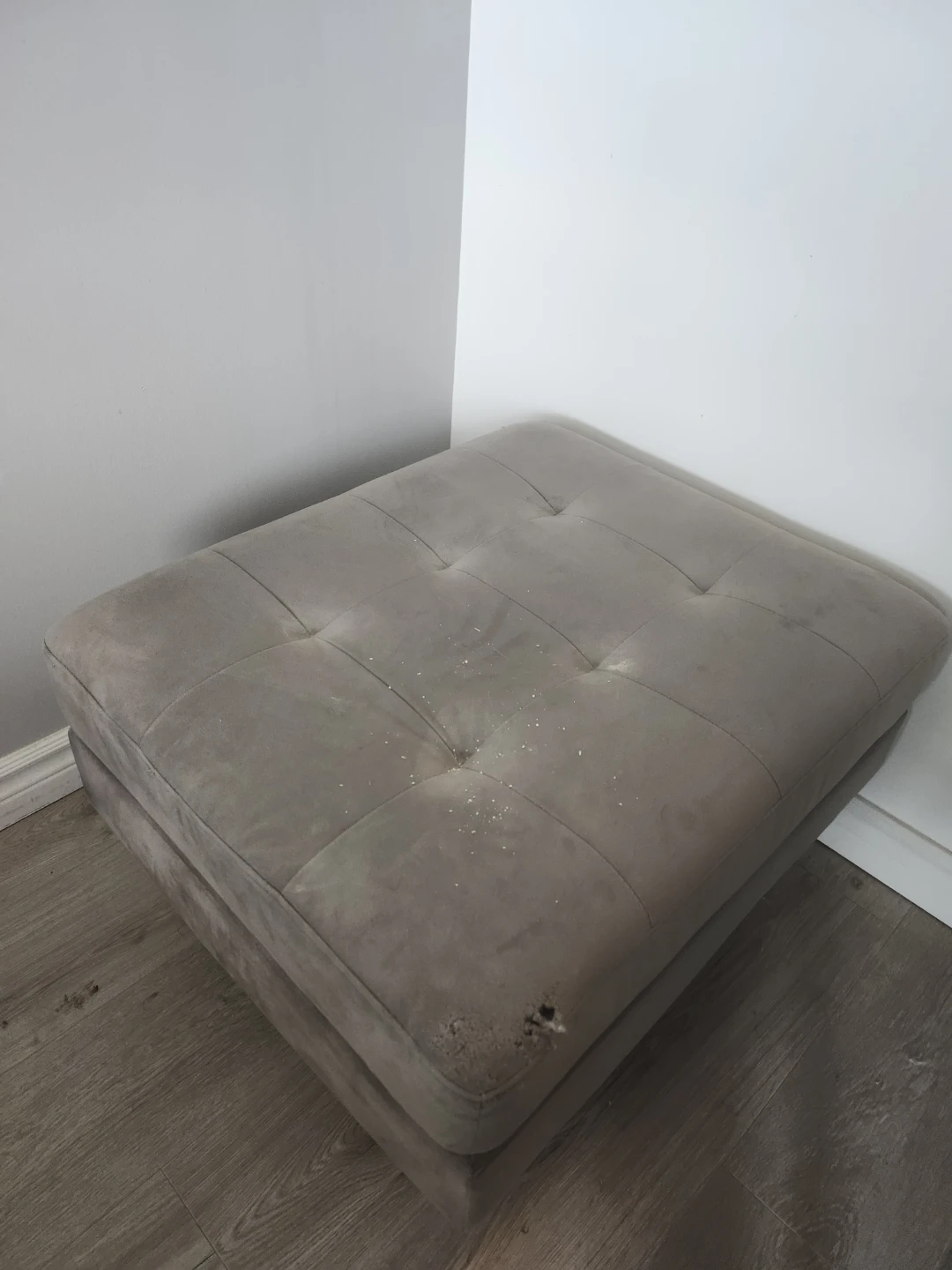 Tufted Ottoman Footrest