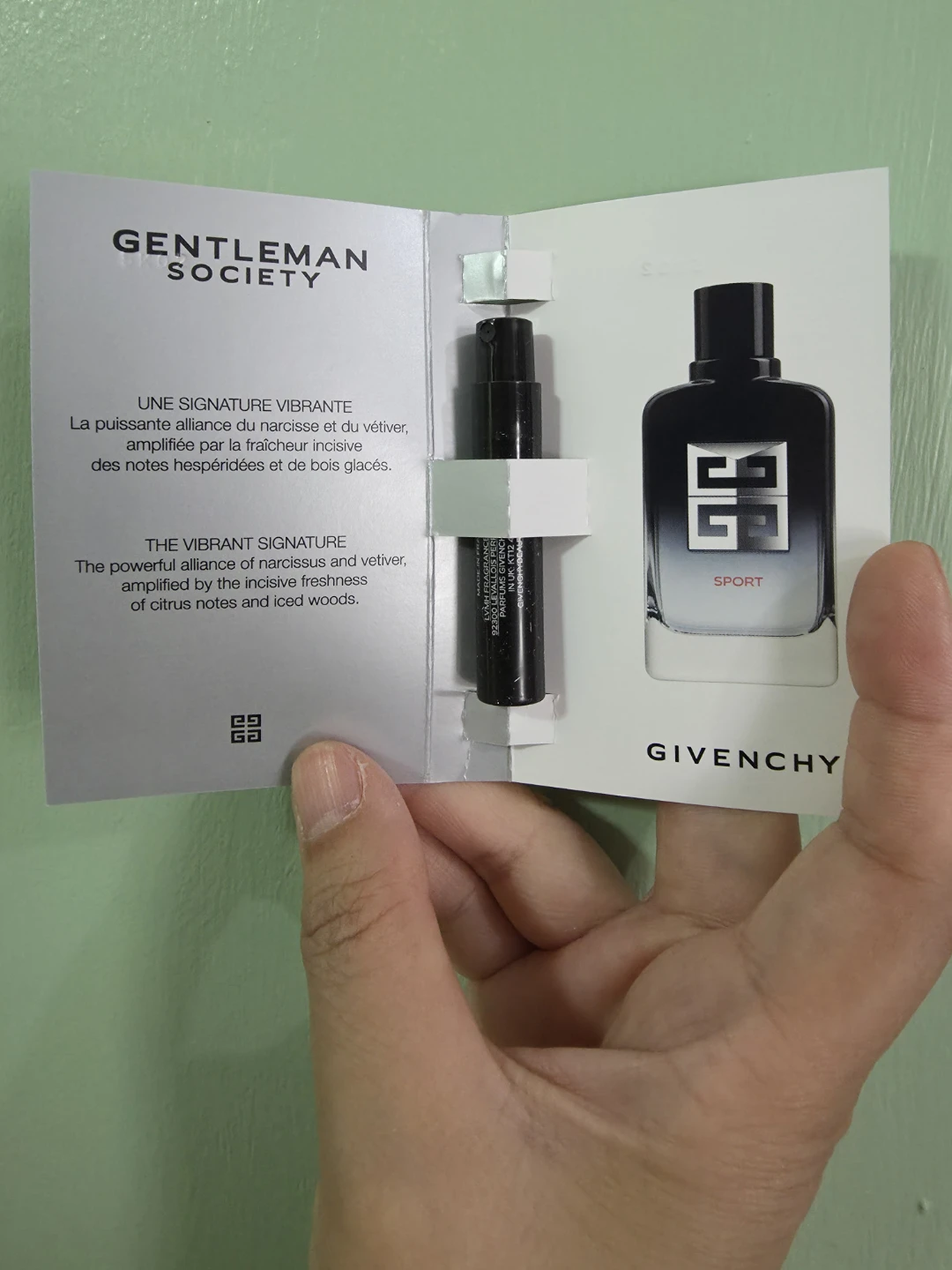 Givenchy Gentleman Society Sport Eau de Parfum Sample - photo 2