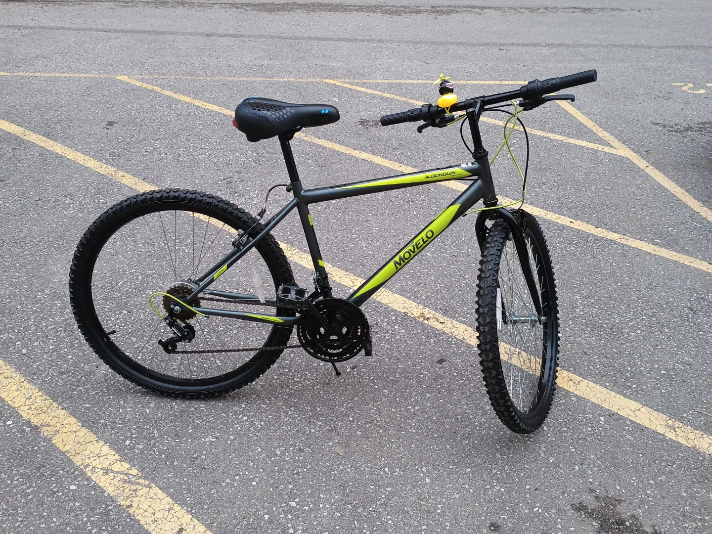 Almost Brand new 26 inch Mountain Bike for sale - photo 3
