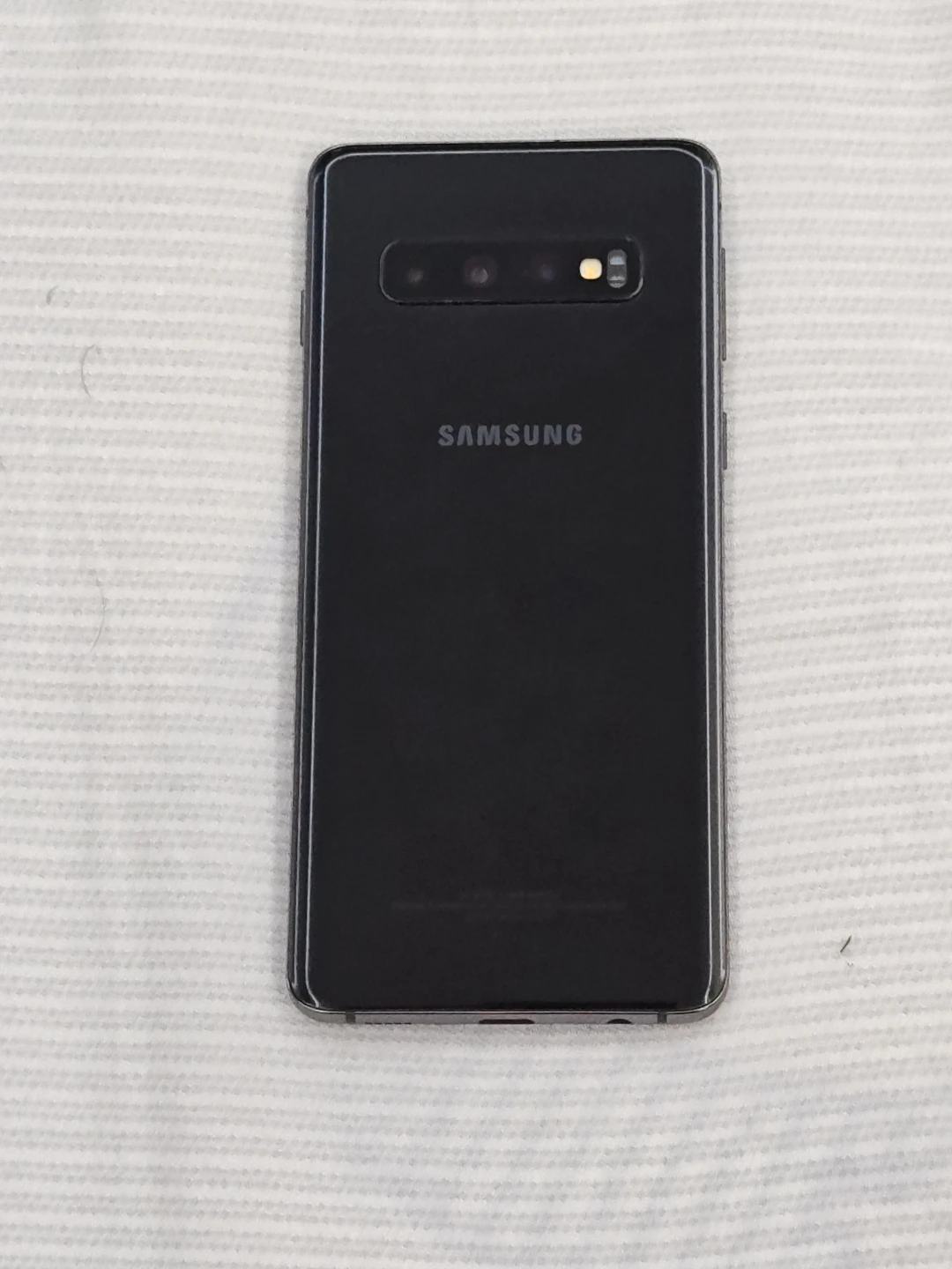 UNLOCKED Samsung S10 - photo 2