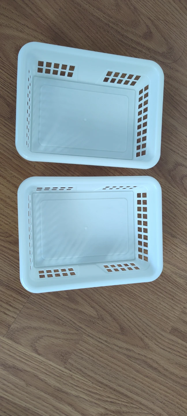 Set of 2 White Plastic Storage Baskets