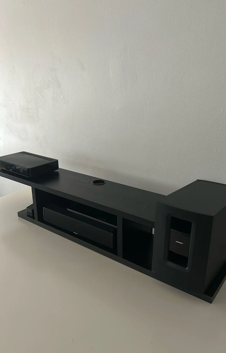 Bose Soundbar and Speaker System with Subwoofer and Remote