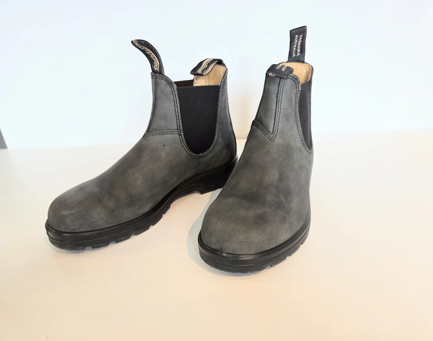 Blundstone Rustic Black 587 Boots, Size 6.5 US Men's - photo 3
