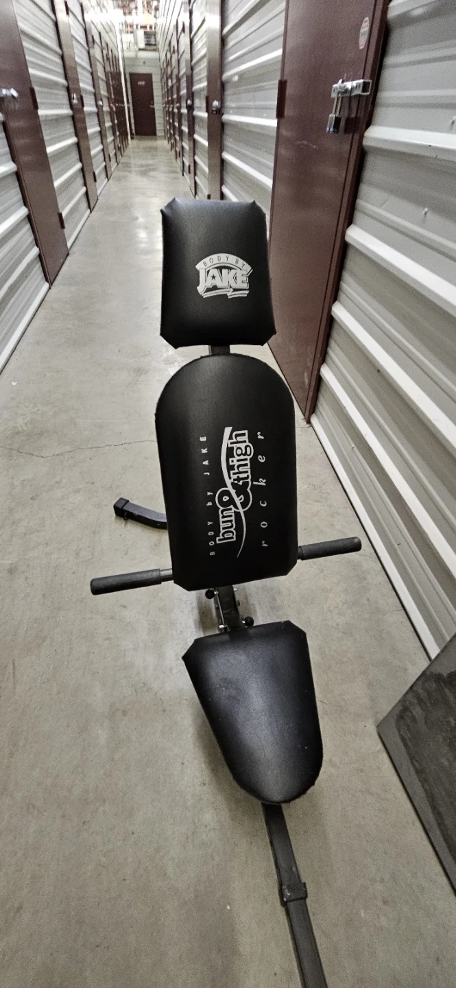 Body by Jake Bun & Thigh Rocker Fitness Machine - photo 3