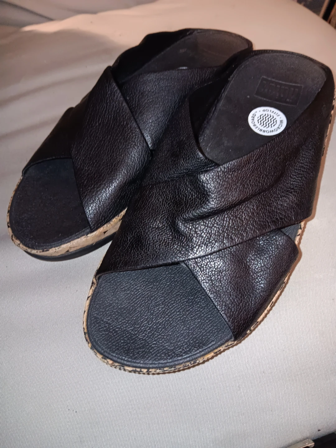 Fitflop Black Leather Criss-Cross Sandals