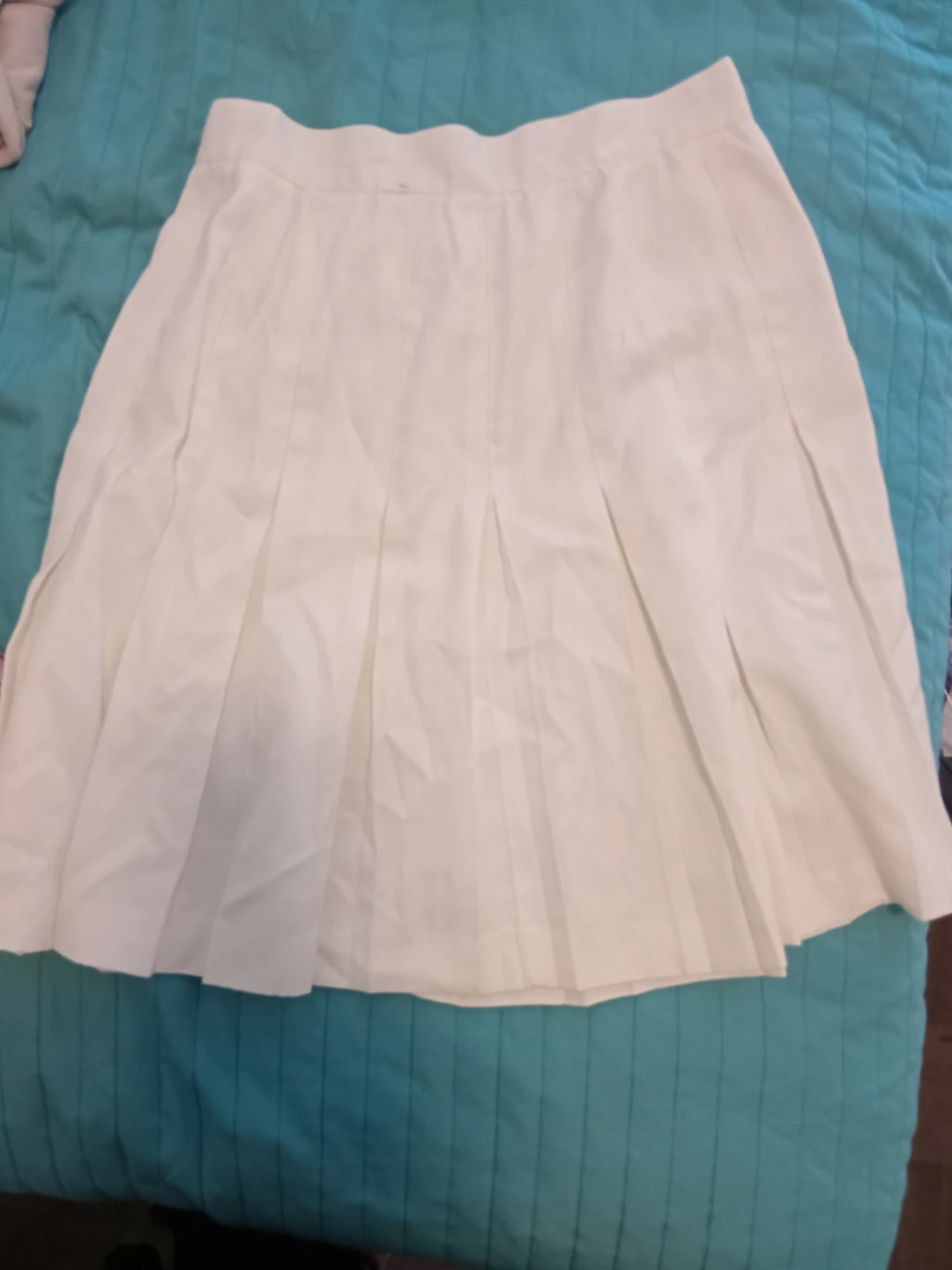 Le Château White Pleated Skirt - Size 9