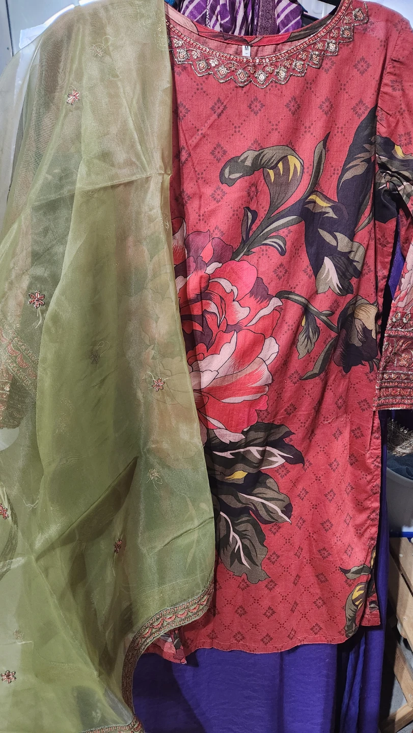 Women's Floral Print Kurti with Dupatta - Size M and small