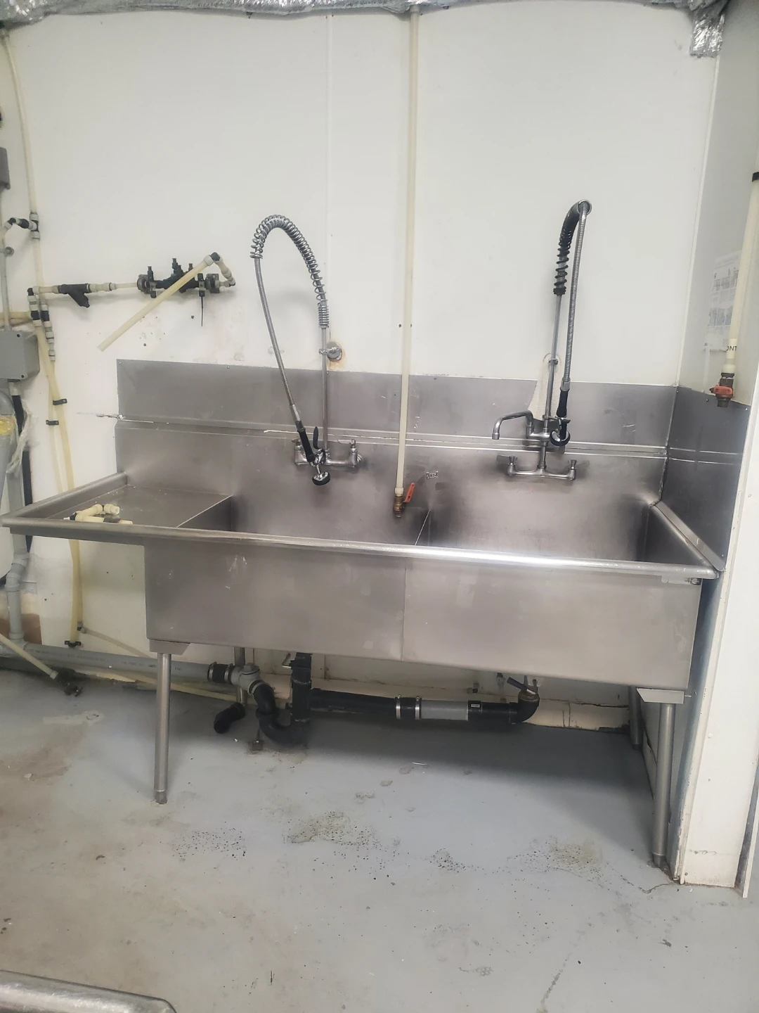 Sinks and cooling equipments - photo 4